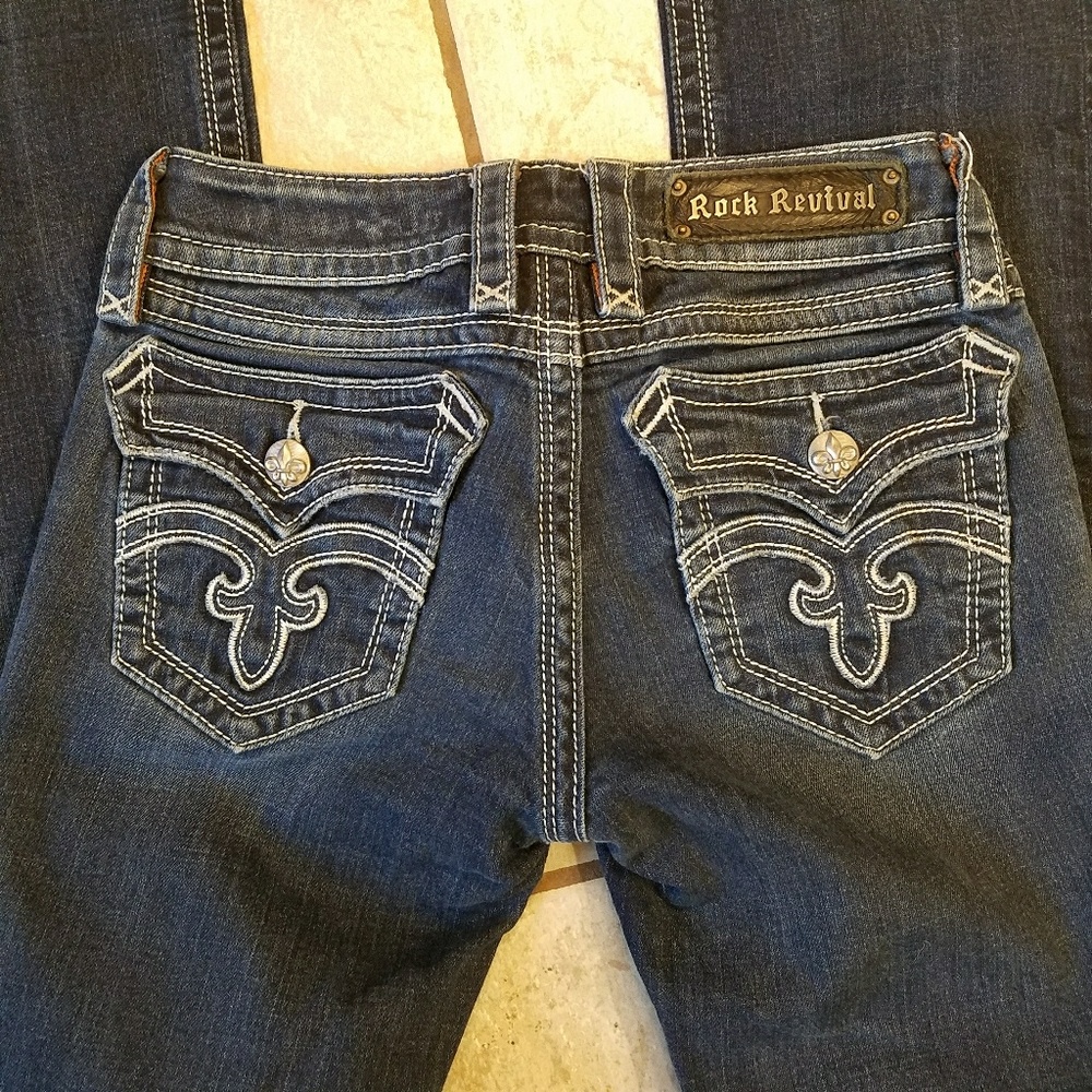 Women's Miss Me 28 x 33 Boot Cut